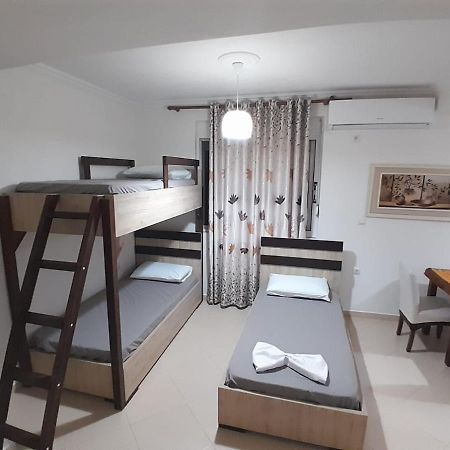 Guest House Taverna Laberia 3 Gjirokastër 외부 사진