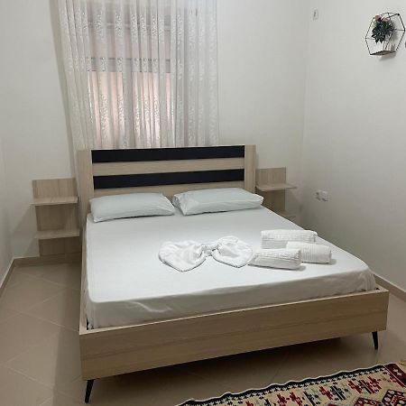 Guest House Taverna Laberia 3 Gjirokastër 외부 사진