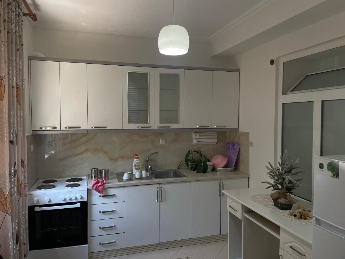 Guest House Taverna Laberia 3 Gjirokastër 외부 사진